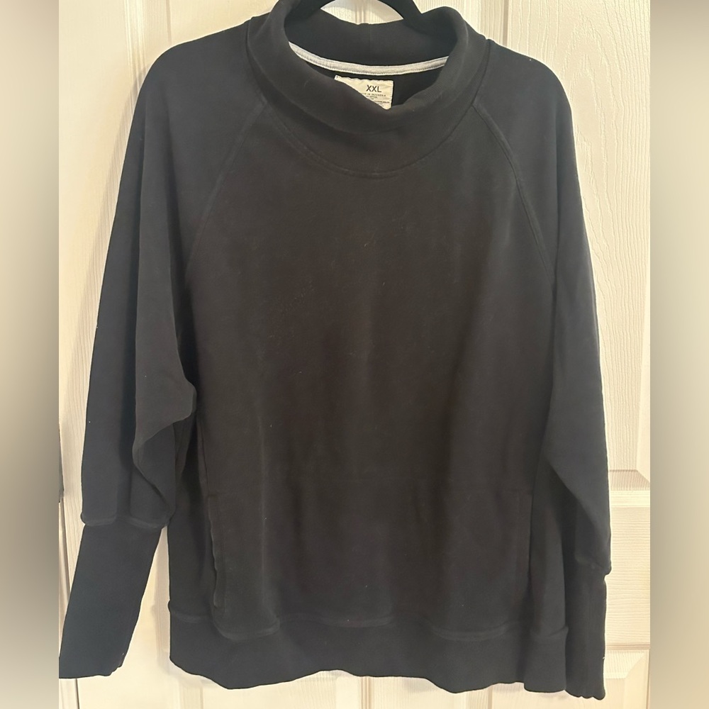 Champion Pull Over with Pockets and High Neck